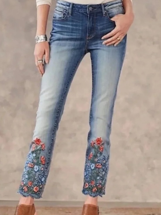DRIFTWOOD Denim - DRIFTWOOD Women’s Light Blue Jeans with Floral Embroidered Hems